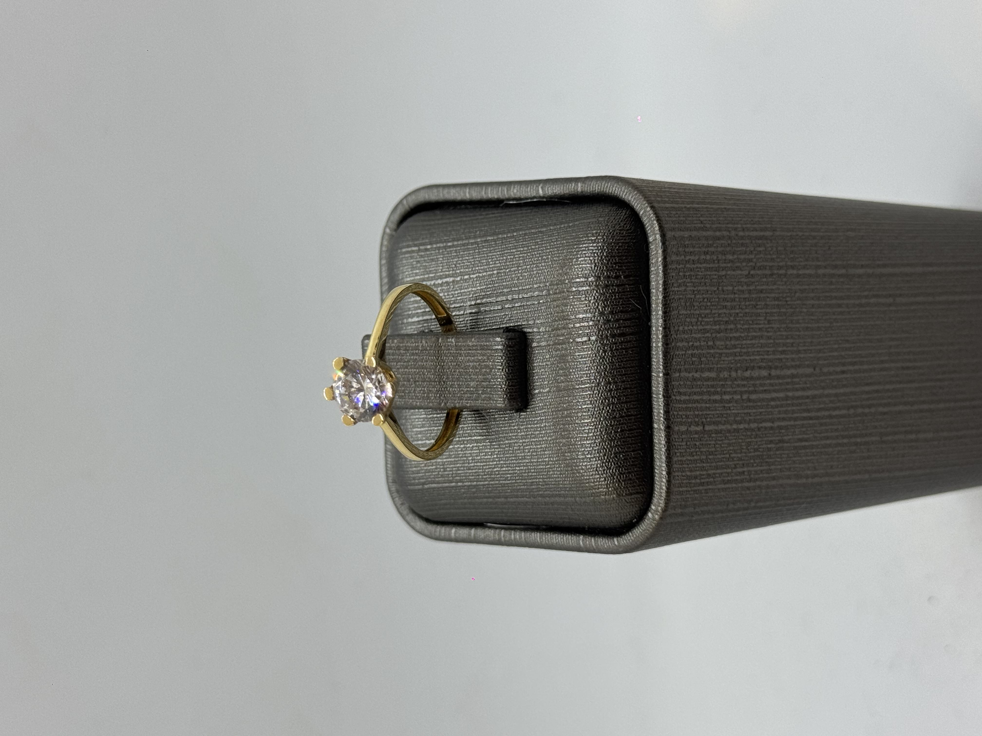 1.65 Gram 14 Ayar Tektaş Yüzük